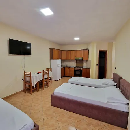 Appartement Alea 300m From Beach, Umbrella And Sunbeds Included, Parking, Wifi, Up To 5 People