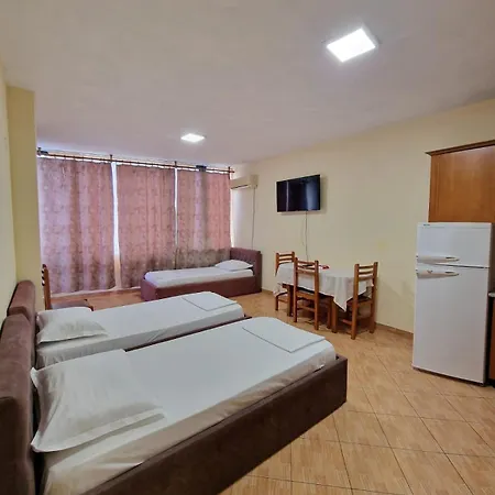 Appartement Alea 300m From Beach, Umbrella And Sunbeds Included, Parking, Wifi, Up To 5 People