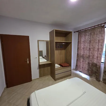 Alea 300m From Beach, Umbrella And Sunbeds Included, Parking, Wifi, Up To 5 People Apartamento