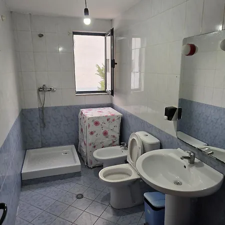 Alea 300m From Beach, Umbrella And Sunbeds Included, Parking, Wifi, Up To 5 People Appartement